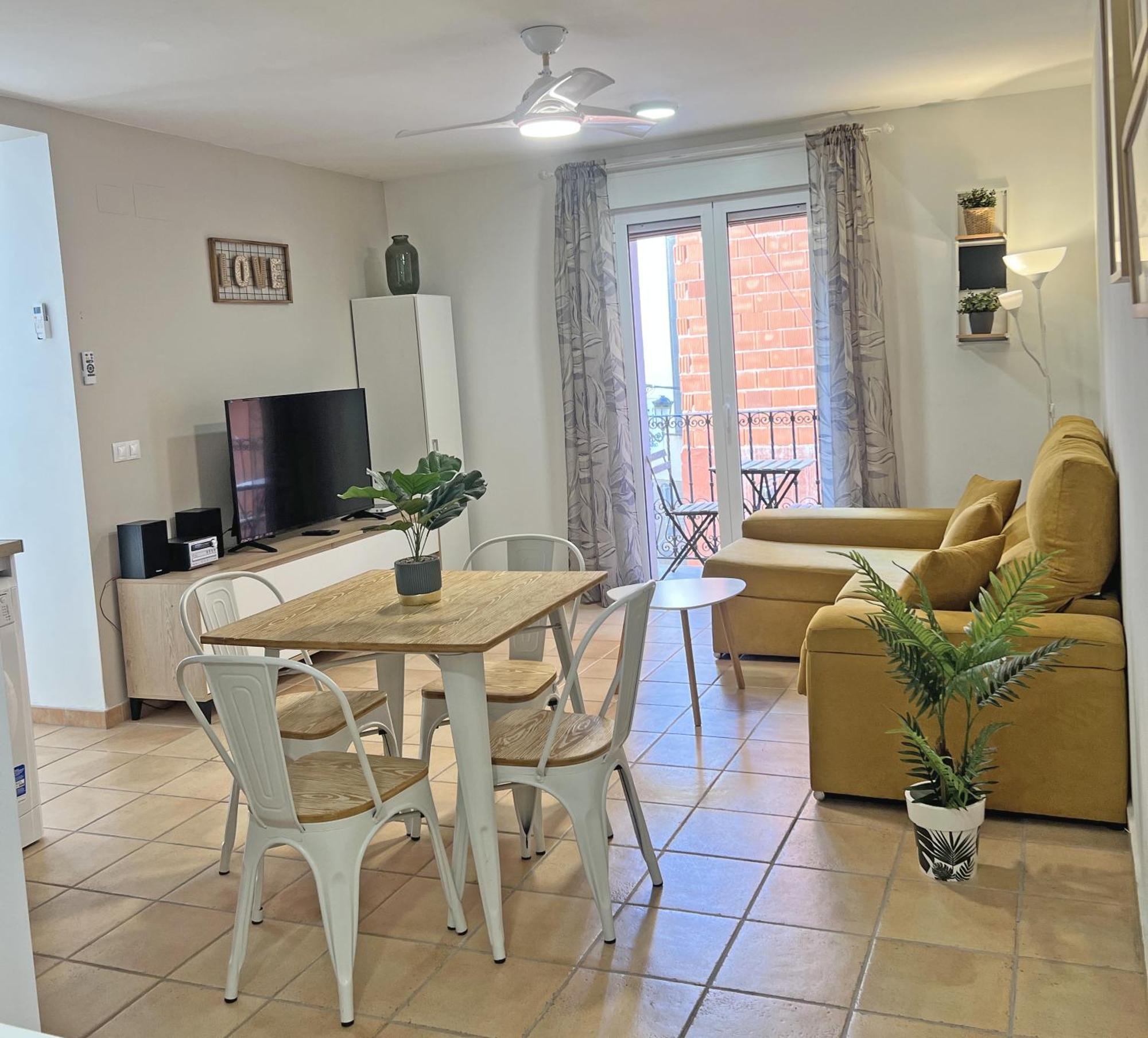 Puro Centro. 500M Del Mar. A/C Apartment Аликанте Екстериор снимка
